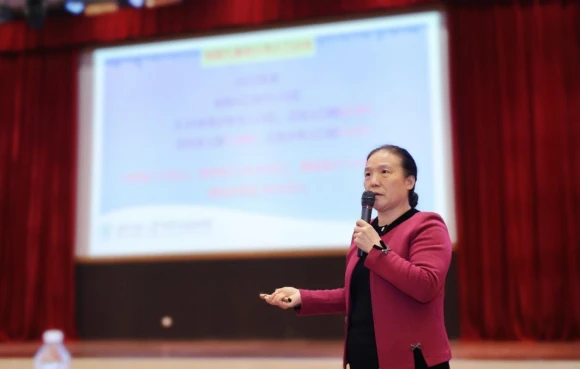 业余爱好者如何在有限时间内提升篮球优势_1